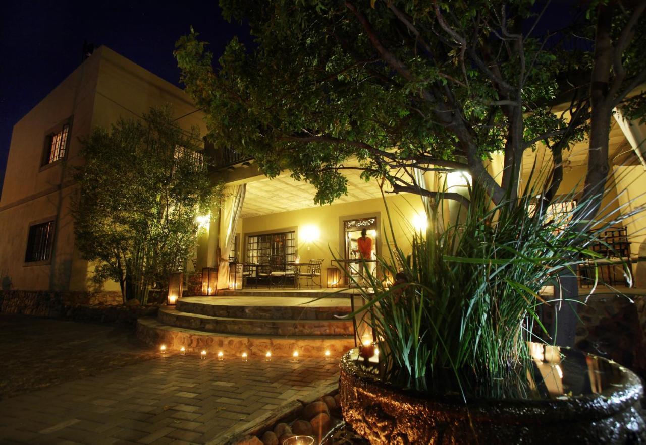 Olive Grove Guesthouse Windhoek Eksteriør bilde